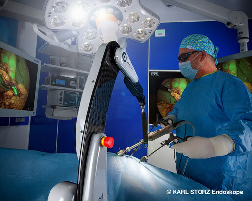 TIPCAM<sup>®</sup>1 Rubina<sup>®</sup> gives surgeons access to the most sophisticated visualization technologies of 4K imaging in 2D, 3D, and NIR/ICG, all in one video endoscope. The ARTip<sup>®</sup> SOLO robotic camera guidance system allows the operating surgeon to maintain stability