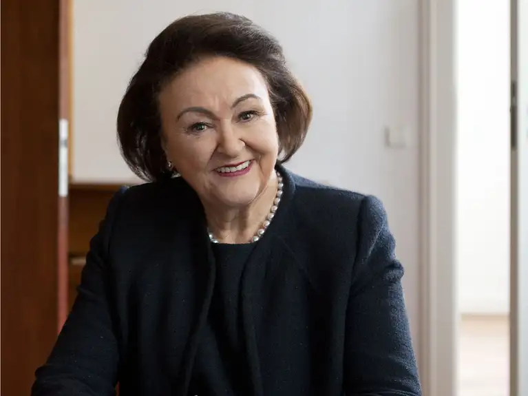 Sybill Storz is appointed honorary member of the German Society of Oto-Rhino-Laryngology, Head and Neck Surgery.