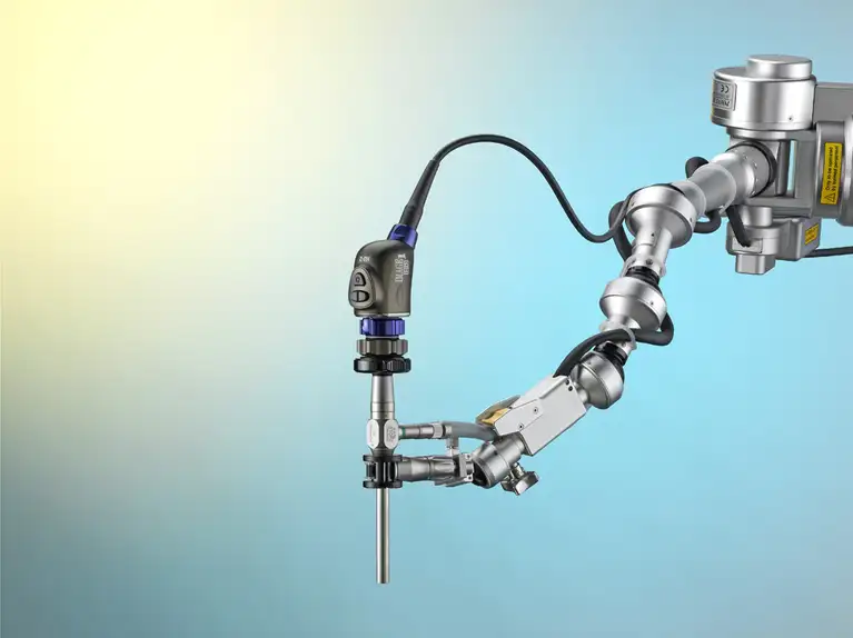 With VITOM® Spine, KARL STORZ offers a new extracorporeal visualization system for open surgery with minimal access.